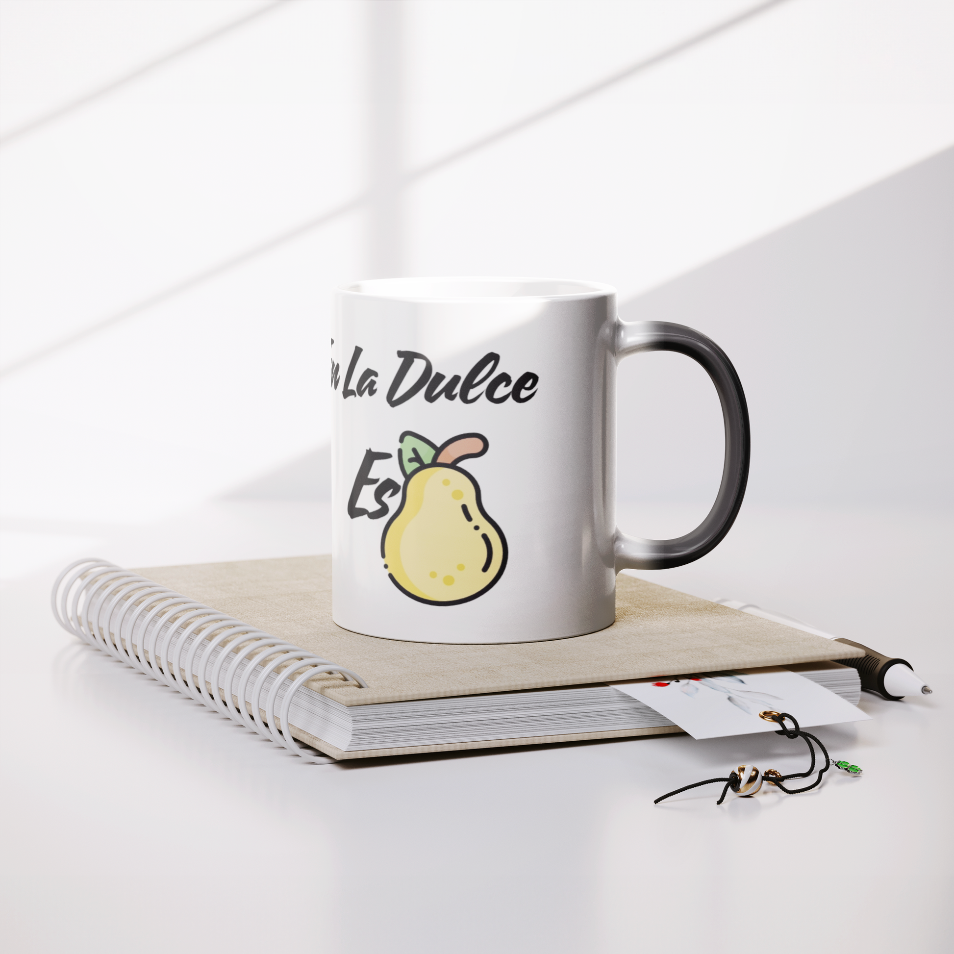 En_La_Dulce_Espera_Lifestyle_Notebook_Mockup.png